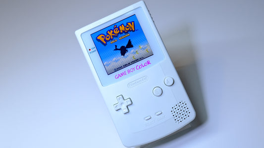 White Gameboy Color GBC | OLED Touch Screen | Rechargeable USB-C Battery